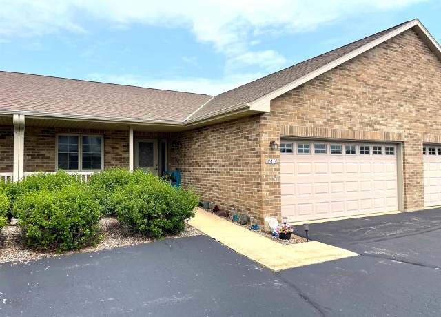 Property at 1216 Pond View Cir, De Pere, WI 54115, 2 beds, 2 baths