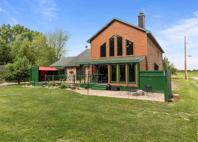 Property at 6764 Lee Harbor Ln, Oshkosh, WI 54902, 3 beds, 2.5 baths