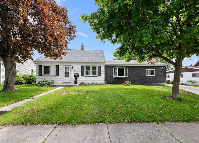 Property at 584 Ruggles St, Fond Du Lac, WI 54935, 3 beds, 1 bath