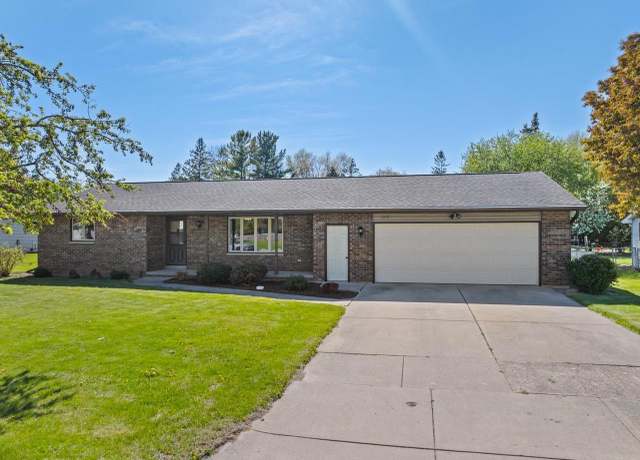 Property at 1010 Amberly Trl, Green Bay, WI 54311, 2 beds, 1.5 baths