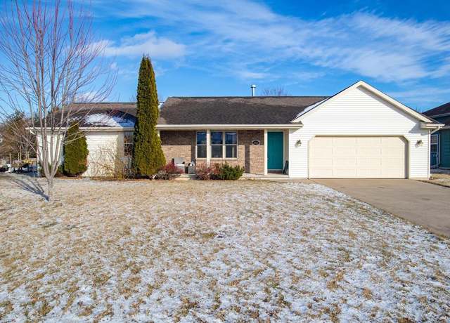 Property at 1051 Symphony Blvd, Neenah, WI 54956, 3 beds, 2 baths