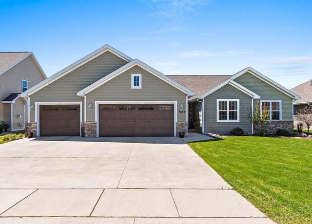 Property at 1397 Lear Ln, De Pere, WI 54115, 3 beds, 2.5 baths