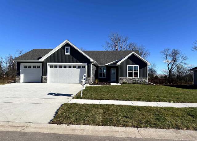 Property at N9266 Constellation Dr, Appleton, WI 54915, 3 beds, 2 baths