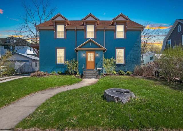 Property at 815 S Jefferson St, Green Bay, WI 54301, 4 beds, 2.5 baths