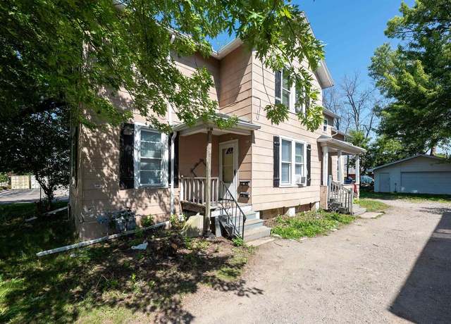 Property at 314 Viola Ave, Oshkosh, WI 54901, 4 beds, 2 baths