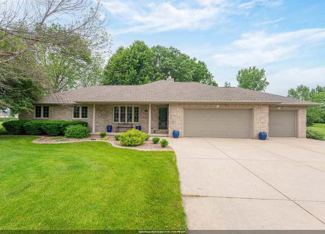 Property at 2893 Woodhaven Cir, De Pere, WI 54115, 3 beds, 3 baths