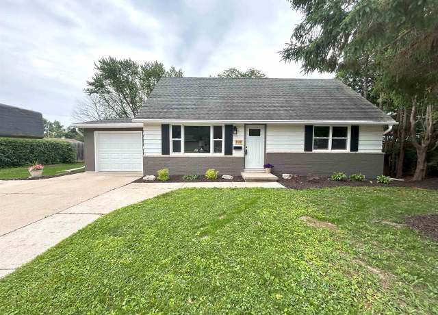Property at 939 Veronica Ln, De Pere, WI 54115, 3 beds, 1.5 baths