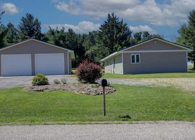 Property at E5629 Waukaunaka St, Weyauwega, WI 54983, 3 beds, 1 bath