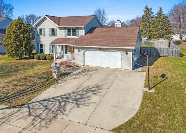 Property at 513 Libal St, De Pere, WI 54115, 3 beds, 2.5 baths