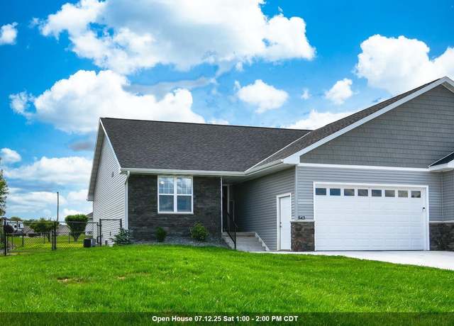 Property at 843 Red Hawk Dr, Pulaski, WI 54162, 4 beds, 2.5 baths