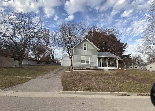 Property at 501 Webster St, Berlin, WI 54923, 4 beds, 1 bath