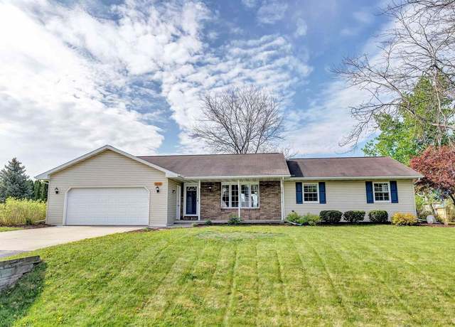 Property at 3750 Heron Ln, Green Bay, WI 54311, 3 beds, 2 baths