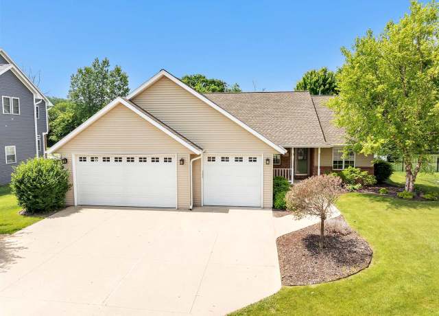 Property at 665 Black Earth Dr, De Pere, WI 54115, 3 beds, 3 baths