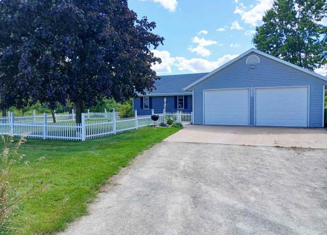 Property at 2029 Little Rapids Rd, De Pere, WI 54115, 3 beds, 2.5 baths