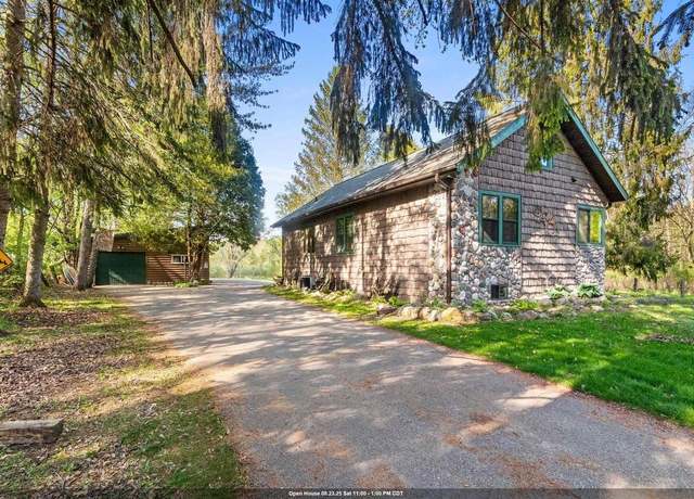 Property at W5424 North Shore Dr, Shawano, WI 54166, 2 beds, 2 baths