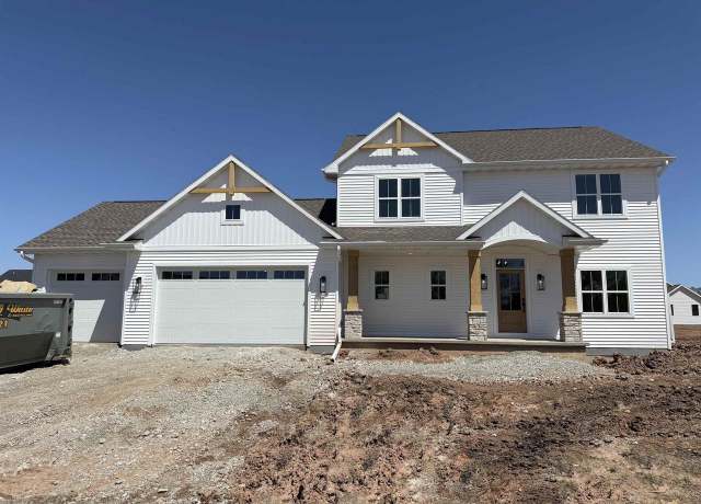 Property at W5838 Delta Dr, Menasha, WI 54952, 4 beds, 2.5 baths