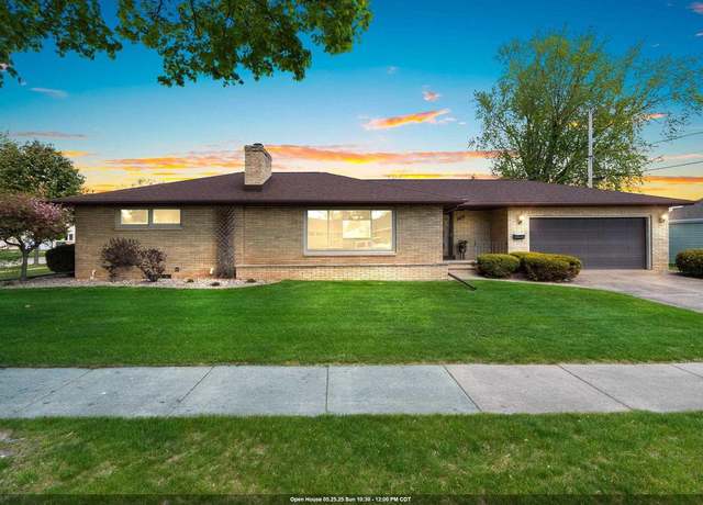 Property at 1020 W 3rd St, Kimberly, WI 54136, 3 beds, 1.5 baths