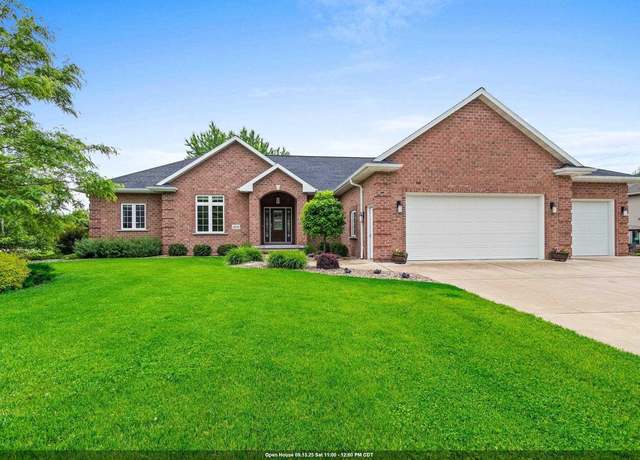 Property at 3234 W Twin Pines Ct, Green Bay, WI 54311, 4 beds, 3.5 baths