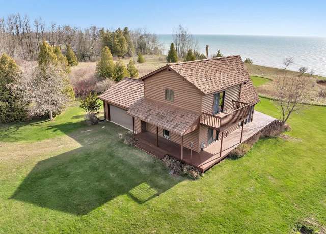Property at E4905 Lakeshore Rd, Kewaunee, WI 54216, 2 beds, 2 baths