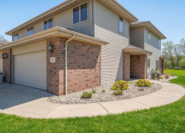 Property at 1315 Cherry St, Kaukauna, WI 54130, 3 beds, 2.5 baths