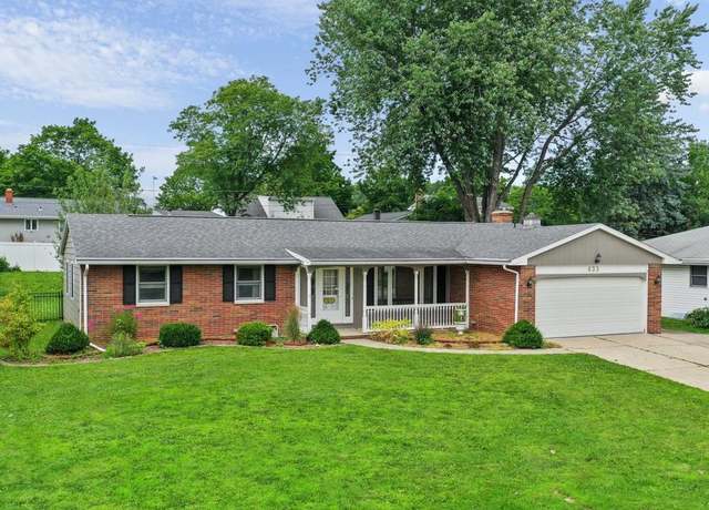 Property at 633 Saratoga St, Green Bay, WI 54303, 3 beds, 2 baths