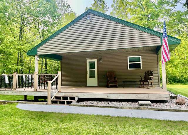 Property at 17016 Brer Rabbit Ln, Lakewood, WI 54138, 3 beds, 1.5 baths