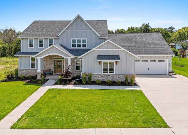 Property at 3215 Rockcress Cir, Green Bay, WI 54311, 5 beds, 2.5 baths