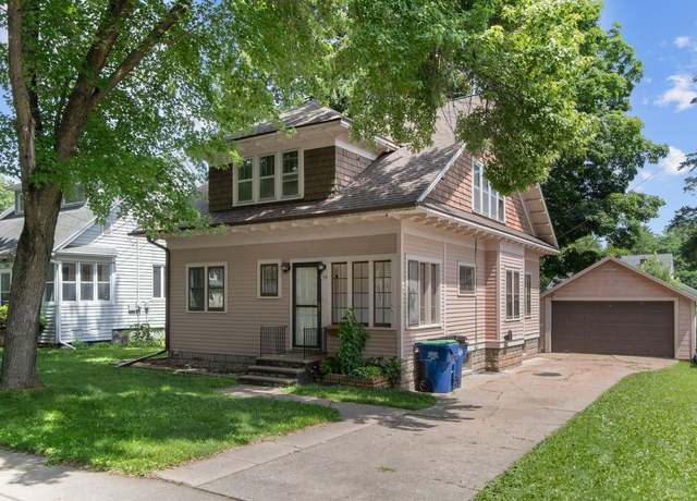 Property at 146 N Clinton Ave, Clintonville, WI 54929, 4 beds, 1.5 baths