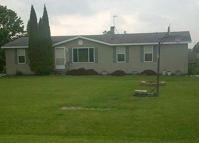 Property at 12704 Cedar Lake Rd, Kiel, WI 53042, 3 beds, 2 baths