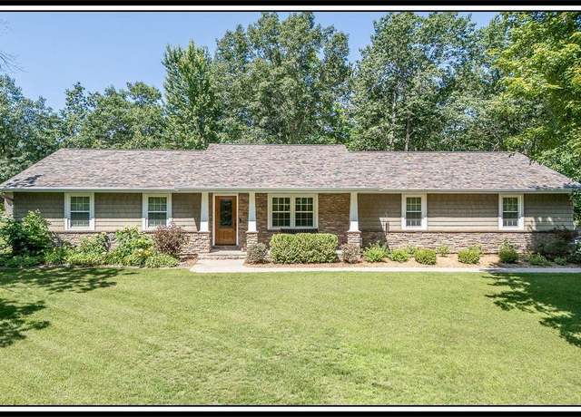 Property at N3247 Frances Ln, New London, WI 54961, 4 beds, 3 baths