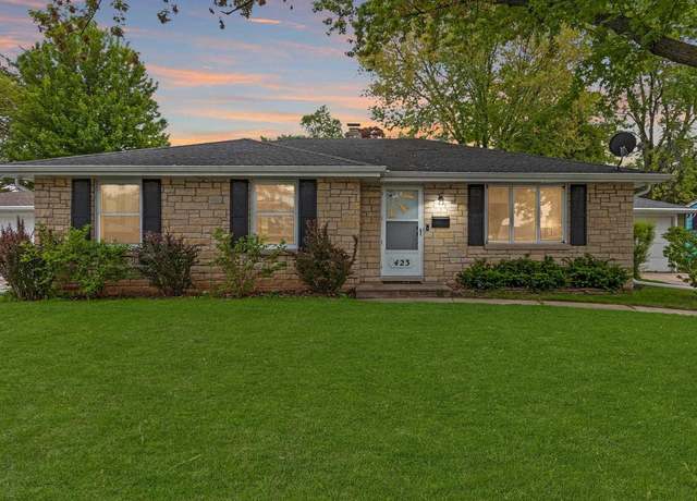 Property at 423 Bader St, Green Bay, WI 54302, 3 beds, 1 bath