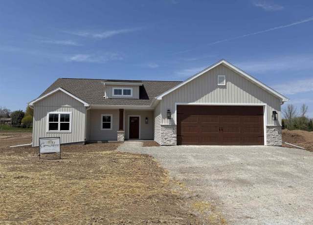 Property at N1737 Red Cardinal Dr, Greenville, WI 54942, 3 beds, 2 baths