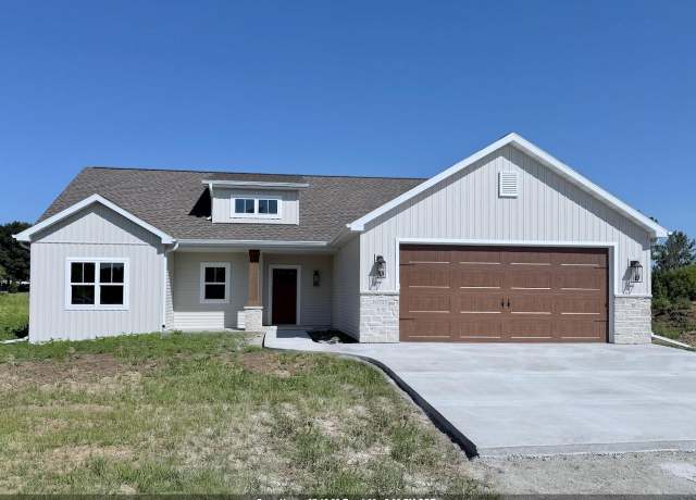 Property at N1737 Red Cardinal Dr, Greenville, WI 54942, 3 beds, 2 baths