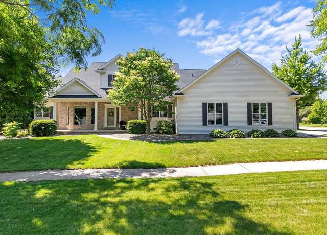 Property at 401 E Sheffield Ln, Appleton, WI 54913, 4 beds, 3.5 baths