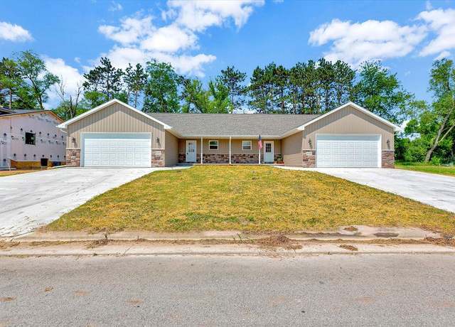 Property at 2123 Abbey Rd, New London, WI 54961, 6 beds, 4 baths