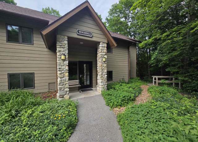 Property at 2715 Little Sister Hill Rd Unit C3 UPPER, Sister Bay, WI 54234, 2 beds, 1 bath
