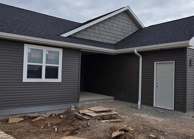 Property at 2031 Red Fox Ln, Kaukauna, WI 54130, 2 beds, 2 baths