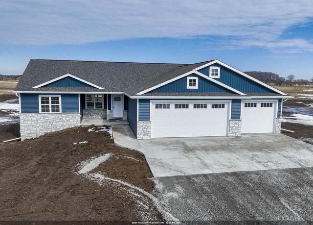 Property at 3752 Westpoint Rd, Suamico, WI 54313, 3 beds, 2 baths
