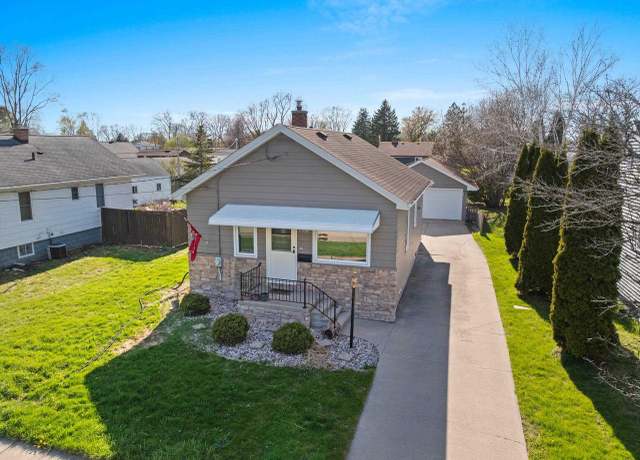 Property at 2339 Mt Vernon St, Oshkosh, WI 54901, 3 beds, 1 bath