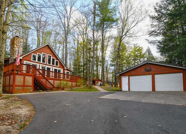 Property at N12665 Hemlock Shores Ct, Athelstane, WI 54104, 3 beds, 2.5 baths