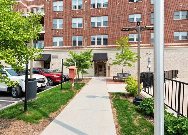 Property at 118 S Washington St Unit 231A, Green Bay, WI 54301, 1 bed, 1 bath