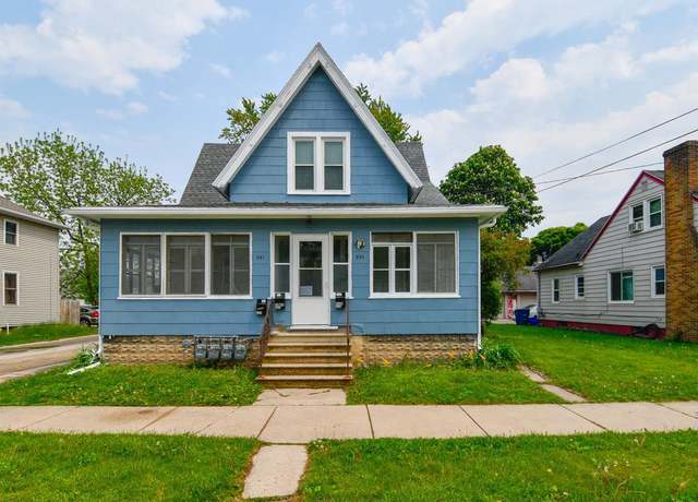 Property at 221 S Clay St, Green Bay, WI 54301, 4 beds, 3 baths
