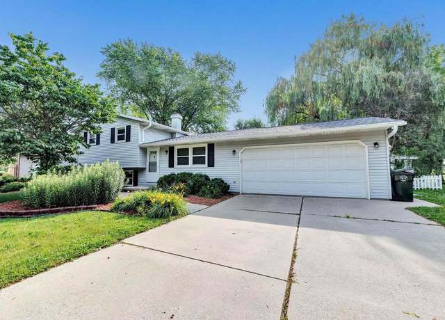 Property at 1187 Robin St, De Pere, WI 54115, 4 beds, 2 baths