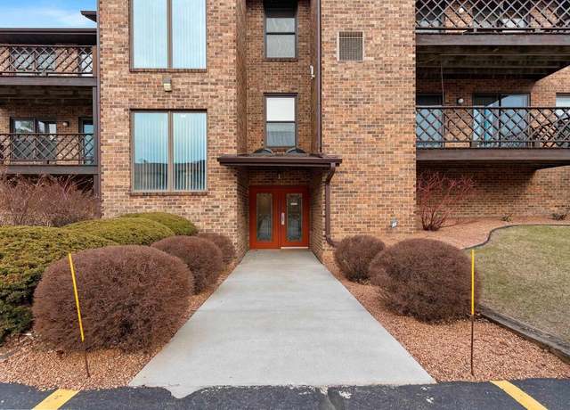 Property at 340 W St Joseph St #11, Green Bay, WI 54301, 2 beds, 1.5 baths