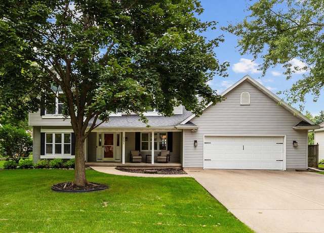 Property at 2191 Bramblewood Ct, Neenah, WI 54956, 4 beds, 2.5 baths