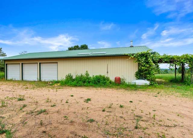 Property at W12706 Brown Deer Ct, Hancock, WI 54943
