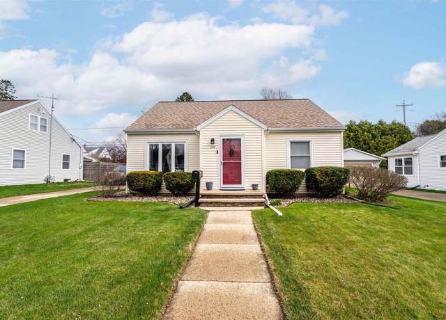 Property at 220 E Lindbergh St, Appleton, WI 54911, 3 beds, 2 baths