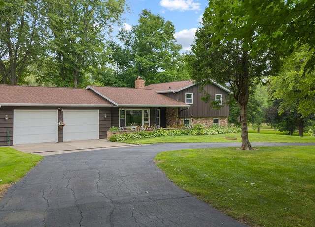 Property at N1251 River Dr, Greenville, WI 54942, 3 beds, 2 baths