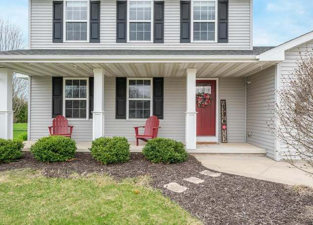 Property at W5445 Trailwood Ln, Appleton, WI 54915, 3 beds, 2.5 baths