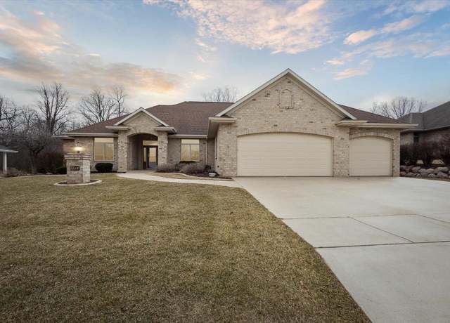 Property at 1716 Symphony Hts, Green Bay, WI 54311, 3 beds, 3.5 baths